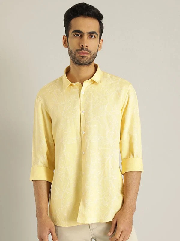 Indian Terrain Men Printed Yellow Shirt